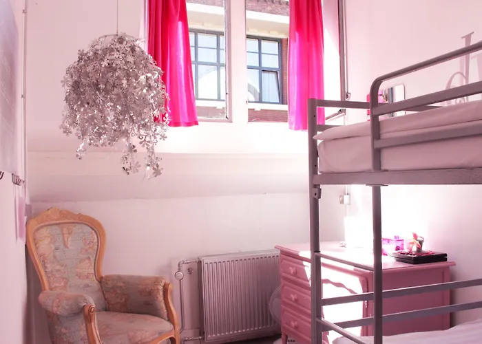 Hostel ROOM Rotterdam Hostel
