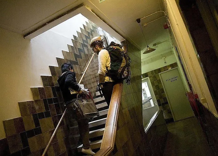 Hostel ROOM Rotterdam *