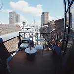 ホステル ルーム ロッテルダム